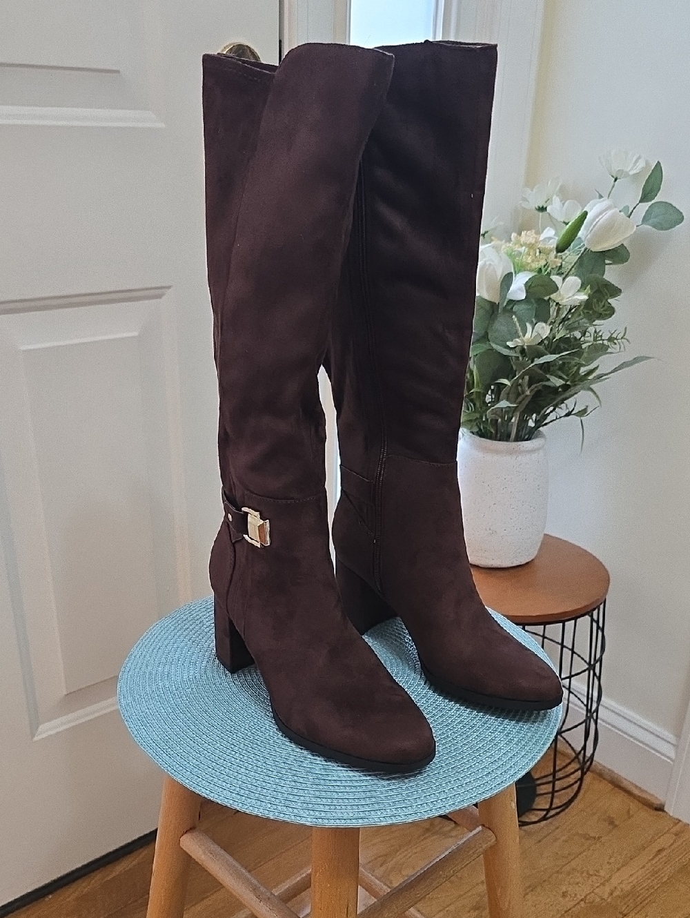 UNISA BRAND Women's Tall Brown Suede Block Heel Boots SIZE 7